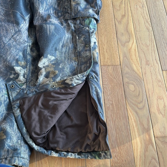 Cabela’s Hunting Bibs - Picture 2 of 4